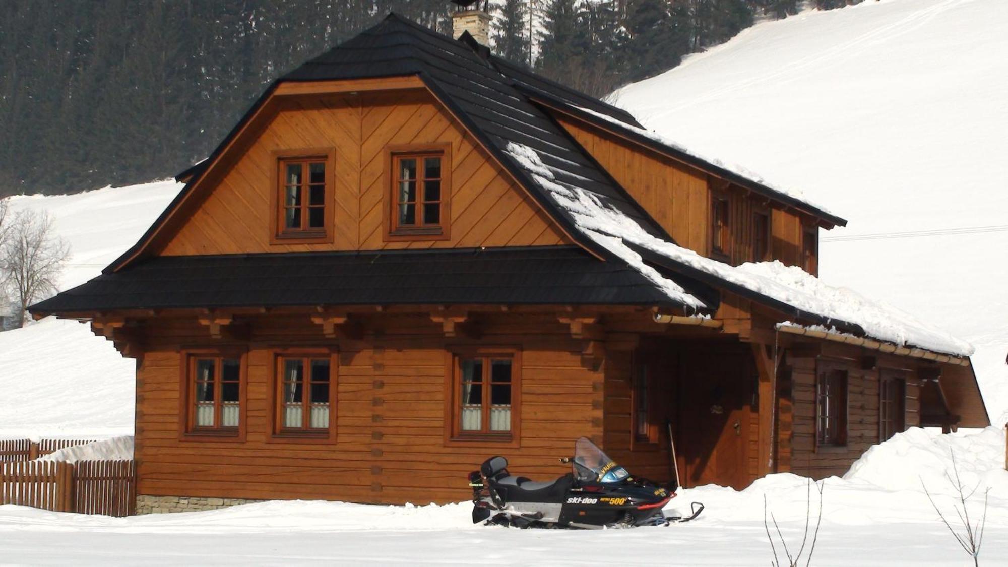 Valassky Dvur Velké Karlovice Extérieur photo